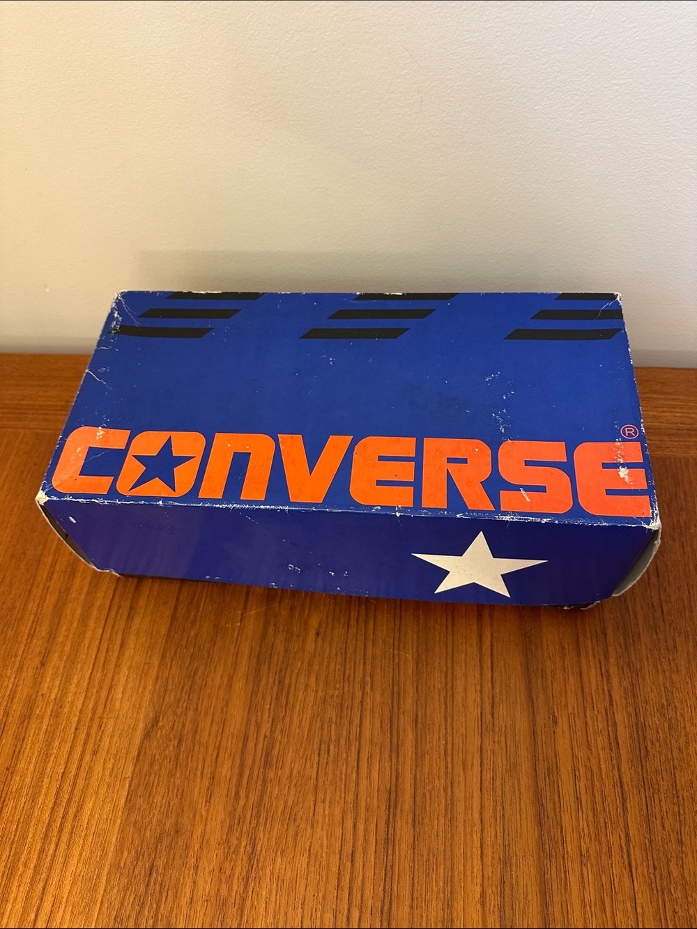 Vintage Converse Cons 5500 White Low-Top Leather Tennis Sneakers 6.5 w/ Box - Picture 7 of 8